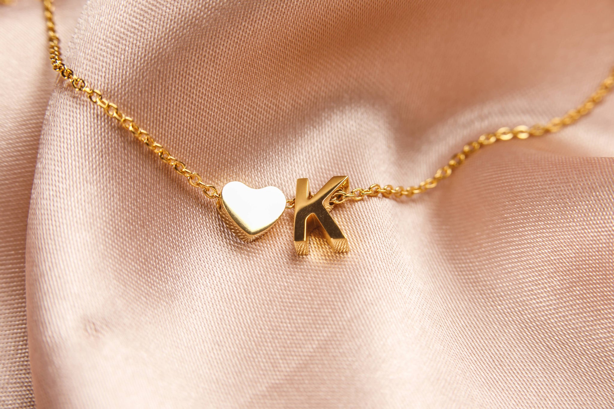 Heart Initial Letter Necklace – Nauria Designs